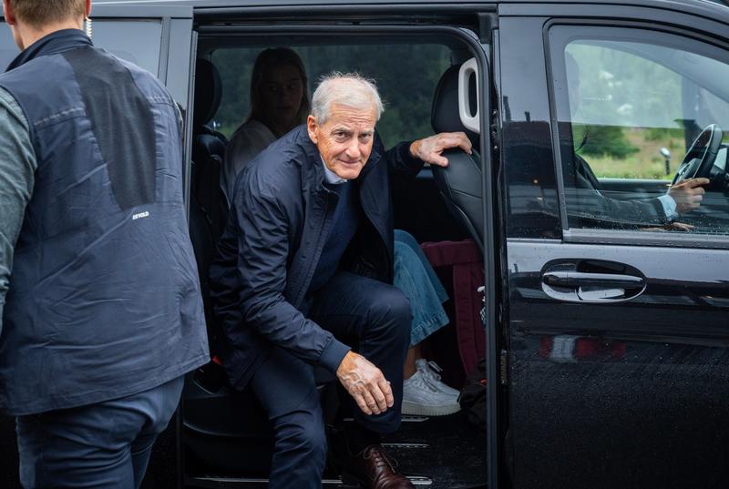 Støre og Ap må ut av regjering for å få en endring i politikken!