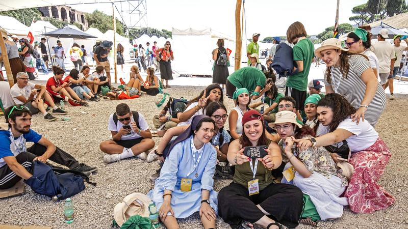 Roma, 18enne muore durante il Giubileo dei giovani. Papa Leone XIV: «Profondo dolore»