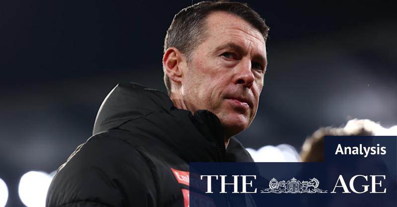 Collingwood have the wobbles. They have three weeks to shake them off
