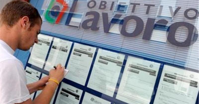Cresce il lavoro nel Sud ma servono più laureati