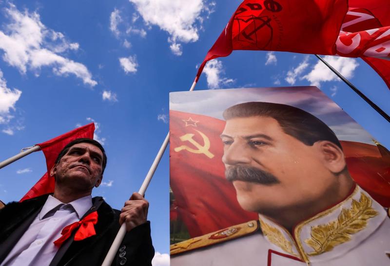 Glory to Stalin and the whitewashing of history