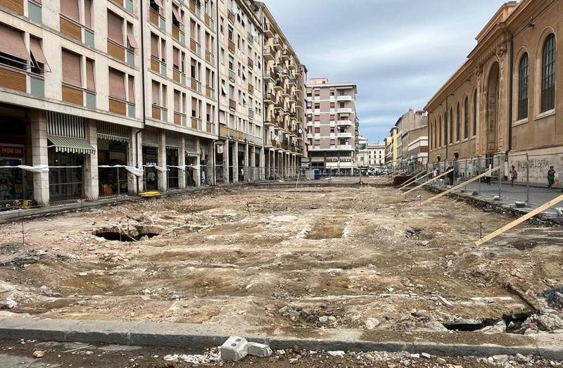 Mercato, lavori fermi due mesi: «Ma ora siamo prossimi al via»