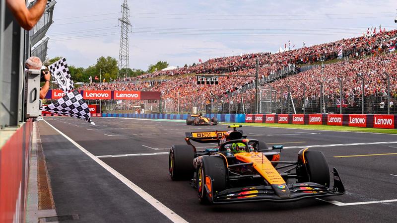 Doppietta McLaren. Norris davanti a Piastri grazie alla strategia. Leclerc crolla e chiude solo quarto / Classifiche