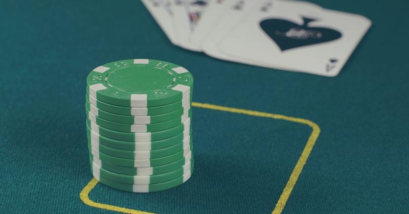 Reducing Uncertainty to Make Winning Decisions