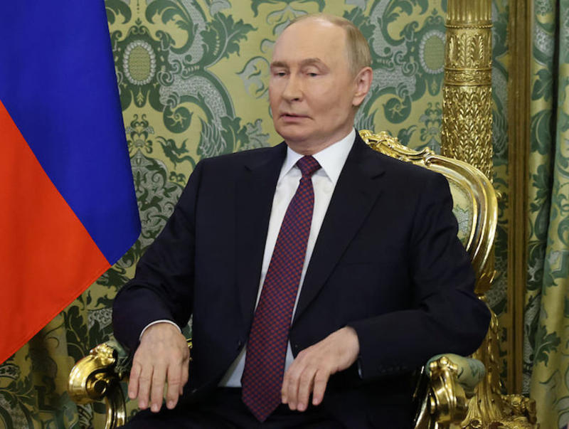 Russia /					 													 						Putin’s economic alchemy can’t last forever