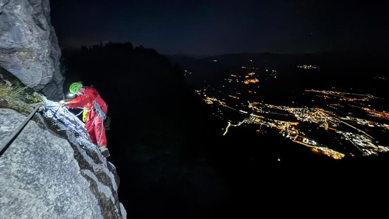 Notte di paura per 4 speleologi emiliani: salvati a 1700 metri di altezza in Trentino