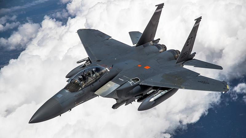 Boeing’s F-15EX Eagle II Can Beat the Original F-15 Hands Down