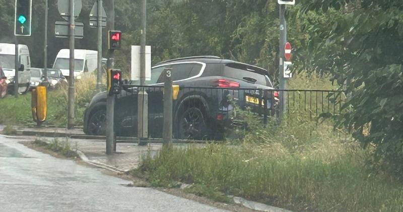 Another car falls foul of busway as locals call for ‘flashing lights at entrances’