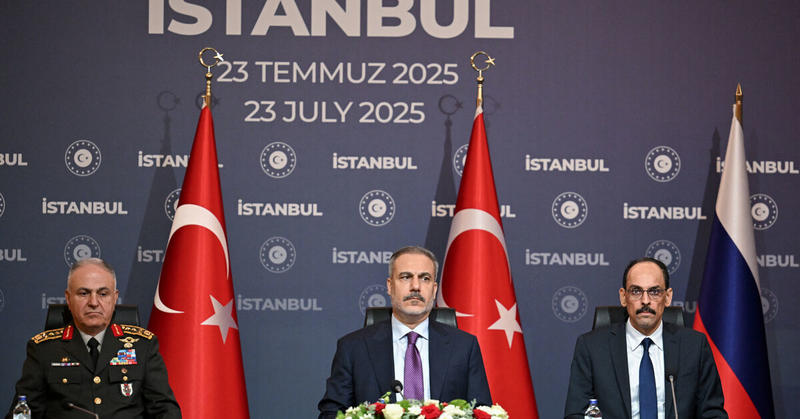Turkey names new army chief in unexpected reshuffle
