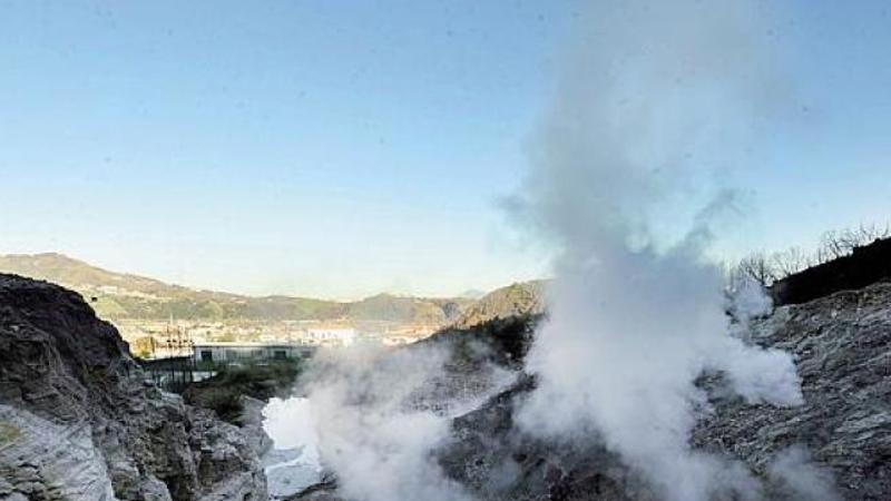 Campi Flegrei, una cavitÃ  nascosta scoperta dall'UniversitÃ  di Pisaa 3 chilometri di profonditÃ 