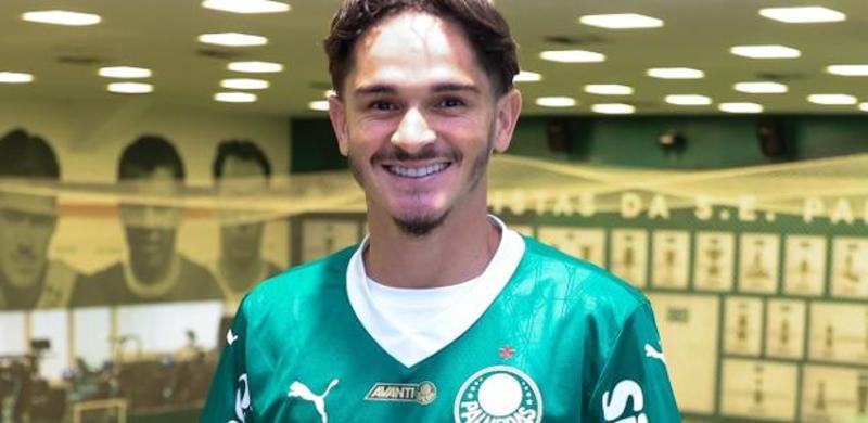 Palmeiras vê Khellven e Giay se 'complementando' na disputa por posição