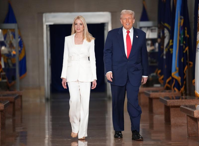 Trump Celebrates as Pam Bondi’s DOJ Takes Revenge on Obama