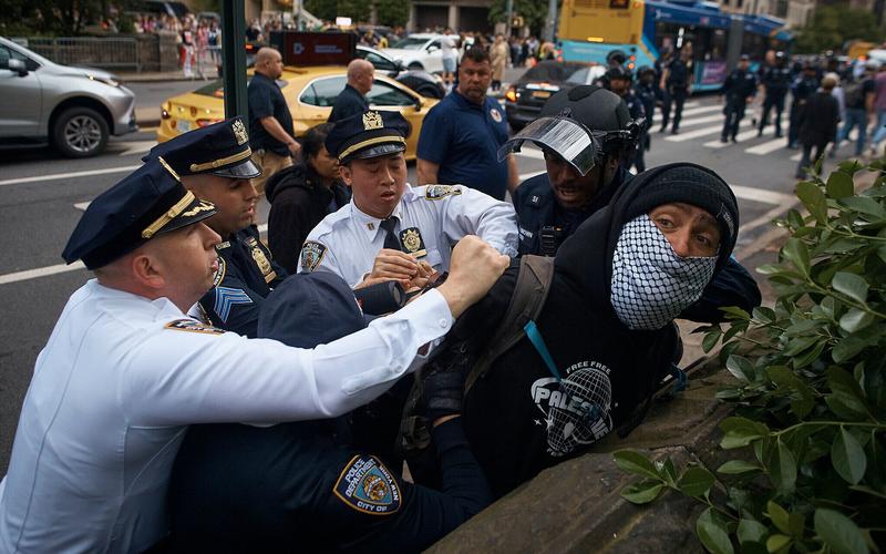 FBI says anti-Jewish hate crimes across US hit record high in 2024