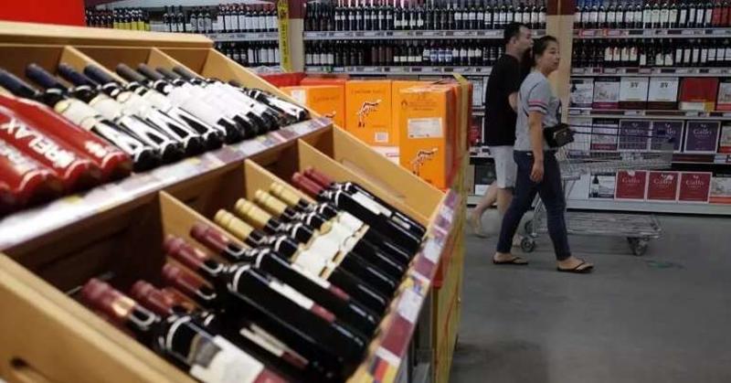Scudo della Meloni sul vino: è un prodotto che non si può rimpiazzare