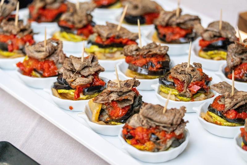 Moral steht nicht mehr auf der Speisekarte: Wieso in Mitte einst vegane Restaurants Fleisch servieren