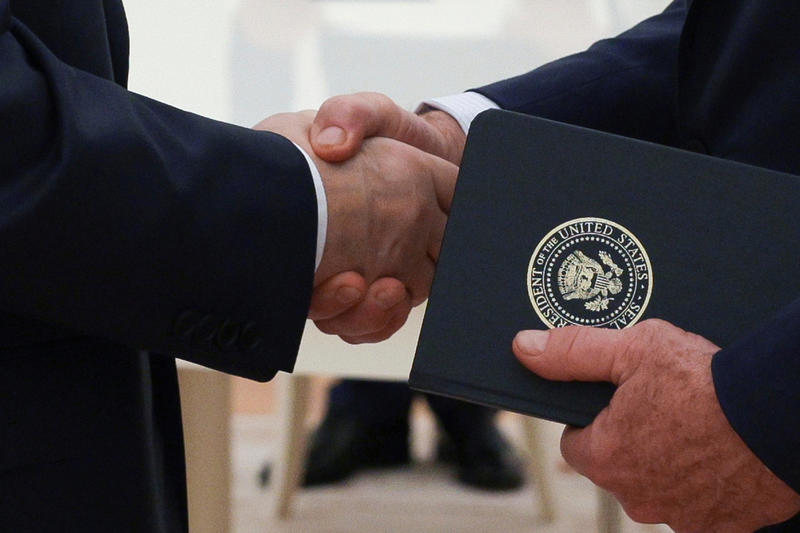 Визит Уиткоффа оказался шансом не для России: Москва позволяет Трампу стать миротворцем