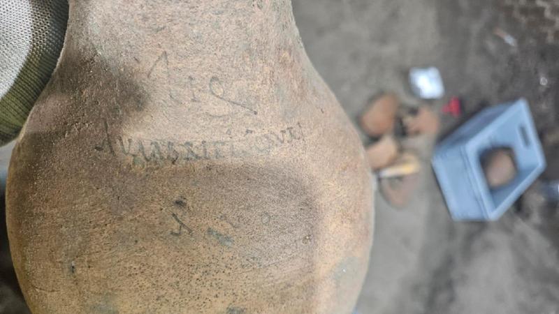 A Pompei dopo l'eruzioneÂ del 79 d. C. tornÃ² la vita:Â Â«Una favela tra le rovineÂ»