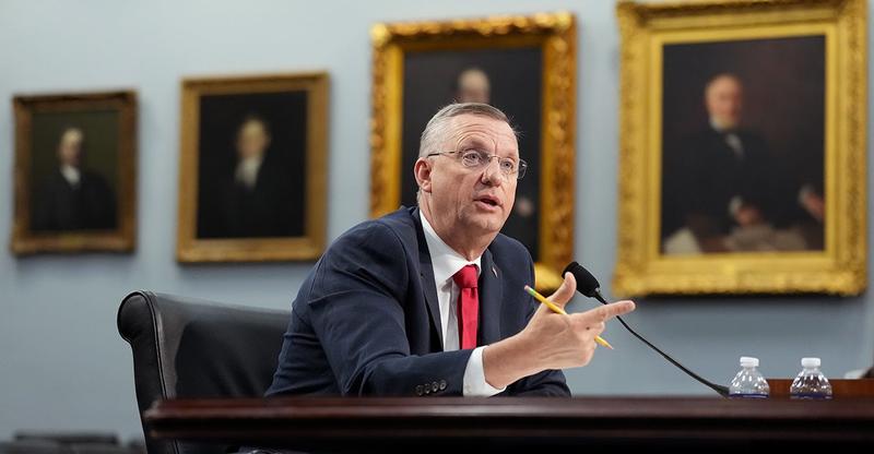 VA Cuts Ties With Unions in ‘Best Interests of Veterans’