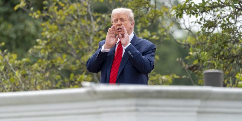 Trump Hikes Tariff on India to 50% for Buying Russian Oil; Delhi Says ‘Extremely Unfortunate’