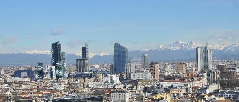 Dopo la tempesta sull’edilizia milanese, in Lombardia si teme l’effetto dazi: a rischio 35mila posti di lavoro