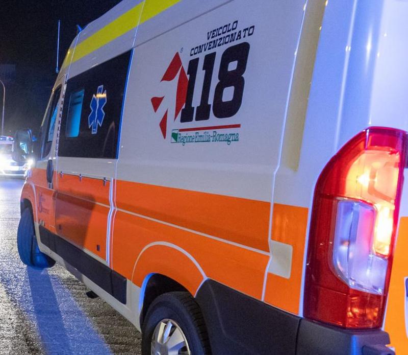 Operaio stroncato da malore a Lido Volano. Dubbi sui tempi di richiesta d’aiuto