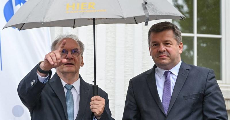 Entscheidung in Sachsen-Anhalt getroffen: Haseloff geht – die AfD reibt sich die Hände