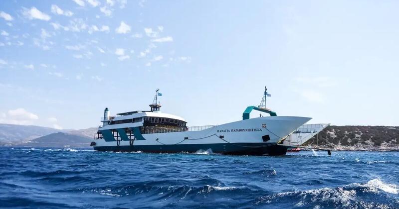 Ζημιά στο αυτοκίνητο μέσα στο φέρι; Τι καλύπτει η ασφάλεια και πότε δικαιούσαι αποζημίωση