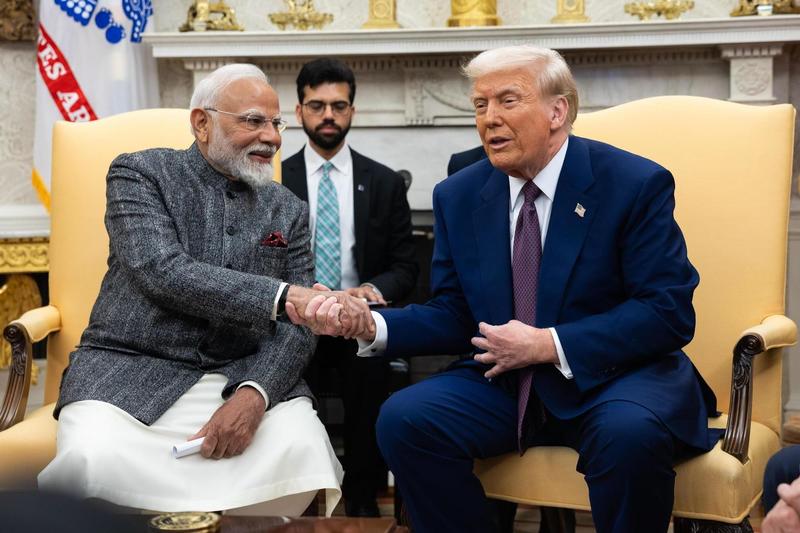 L’India sospende l’acquisto di armi e jet Usa per effetto dei dazi