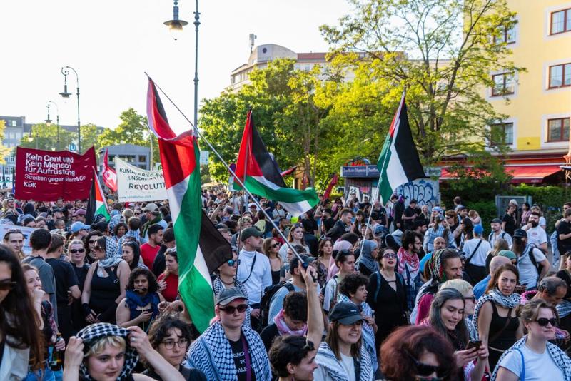 Angriff auf Palästinasolidarität: Solidarität mit der Linken Neukölln!