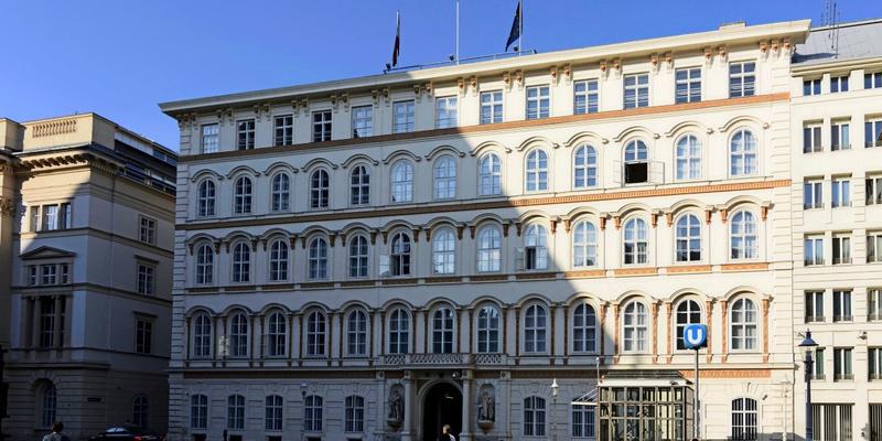 Schallenberg sollte in der Blog-Affäre sein Schweigen brechen