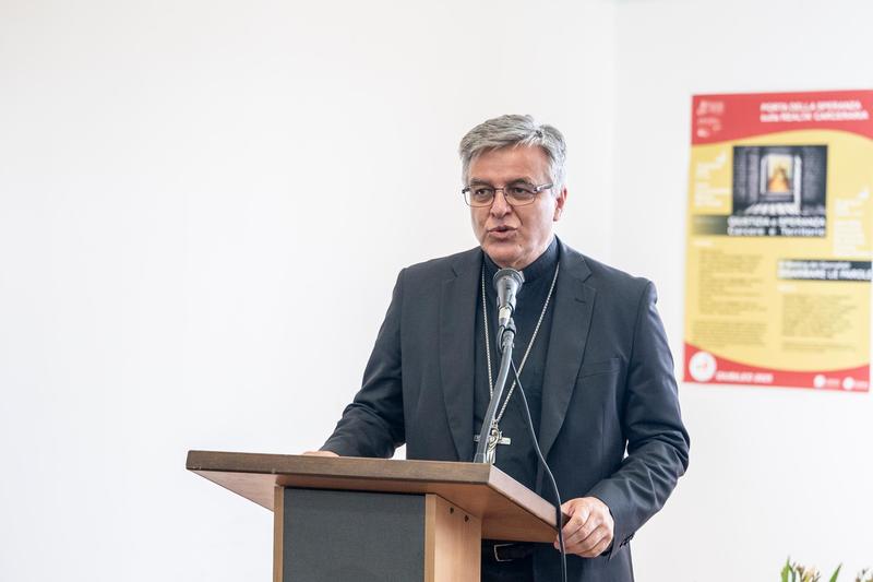 Discepoli di Maria di Nazareth, pugno duro del vescovo Palmieri: riforma radicale