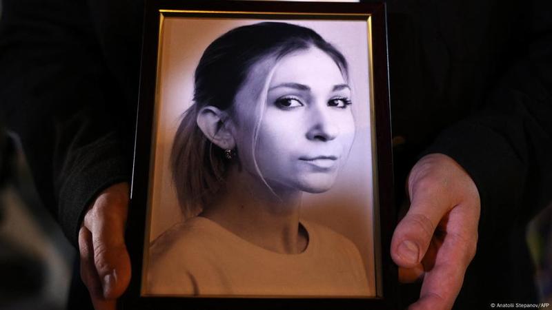 Ukrainian war correspondent Roshchyna buried in Kyiv