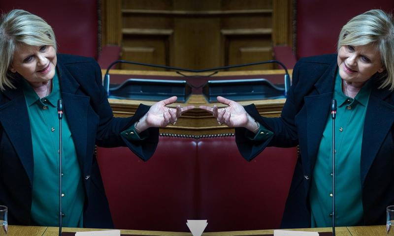 Σακραλιζέισον πολιτική, σακραλιζέισον δημοσιογραφία