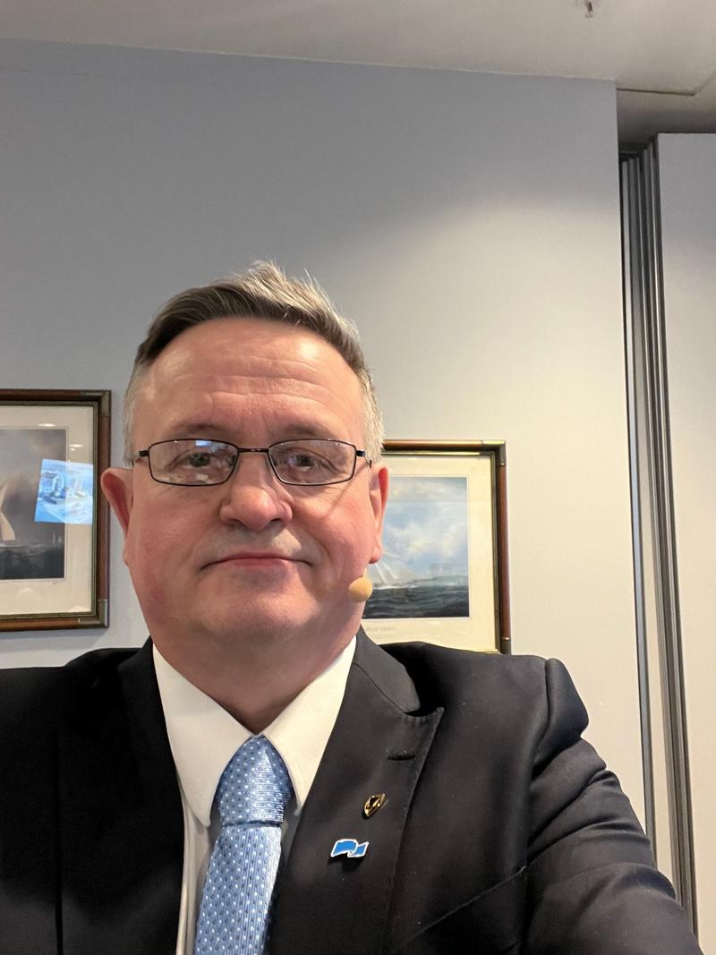 Bidra med din stemme til å utvikle demokratiet!
