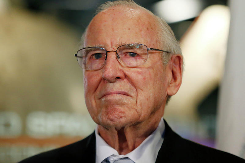 Houston, we have a premise: As heroes go, Jim Lovell was out of this world