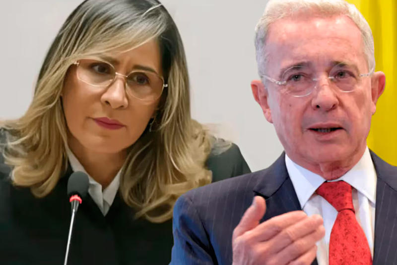 Álvaro Uribe Vélez en la Colombia al revés, por Alexander Cambero