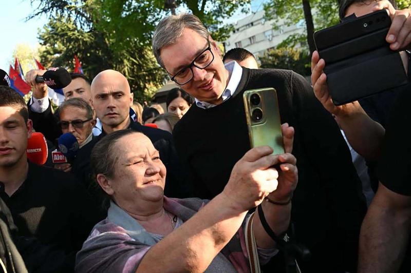 Nastavak transformisanja Srbije u privatnu prćiju