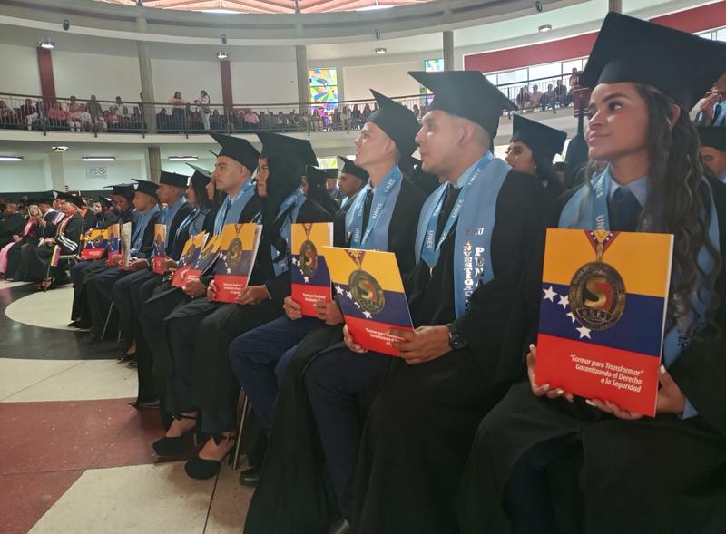  Más de 213 nuevos profesionales en Seguridad Ciudadana egresan de la UNES Trujillo