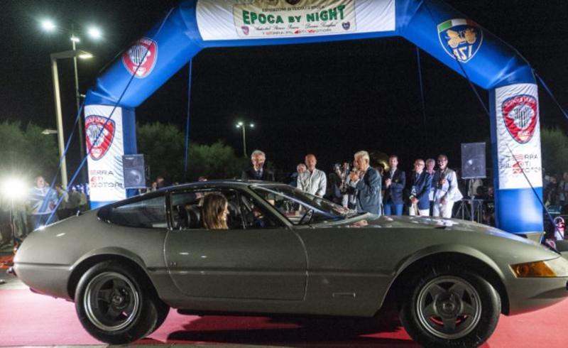 Pesaro celebra il fascino vintage. Rombi di storia a Epoca by Night