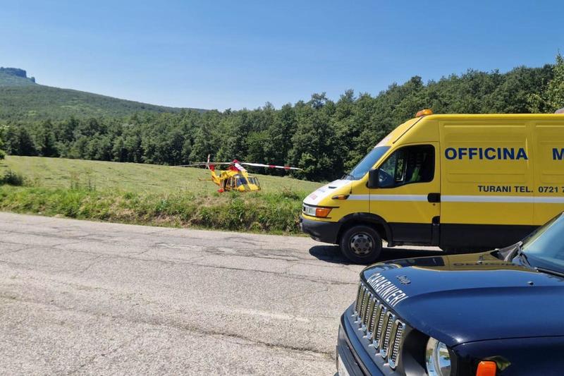 La vacanza finisce in tragedia, turista francese muore nell’incidente in moto a Carpegna