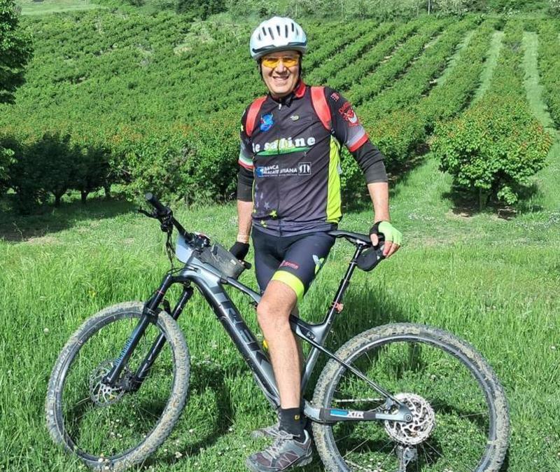 Davide Serafini muore durante l’escursione in bici