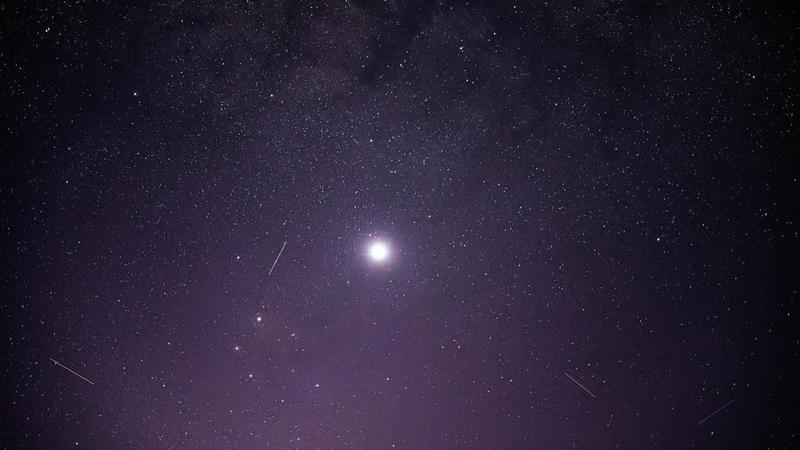 Im August: Jupiter und Venus „küssen“ sich am Nachthimmel