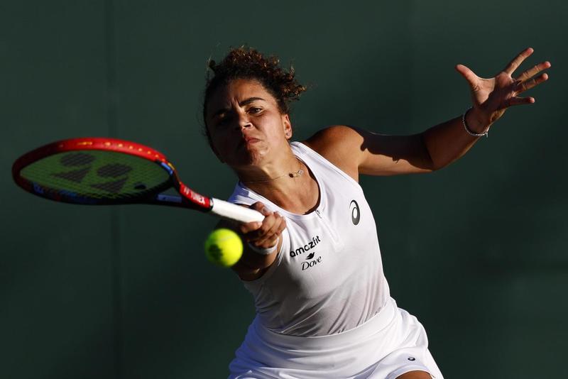 Cincinnati, Paolini piega Sakkari vincendo due tie break. Avanti anche Bronzetti. Darderi costretto al ritiro
