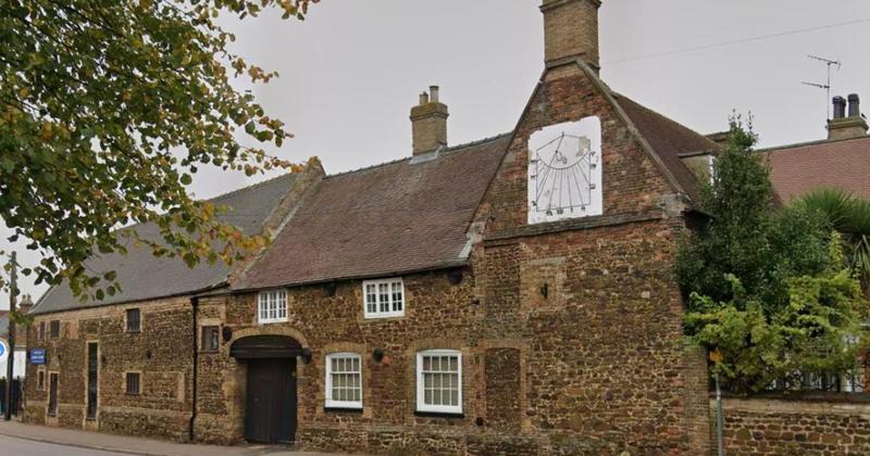 Town's landmark sundial set to be restored