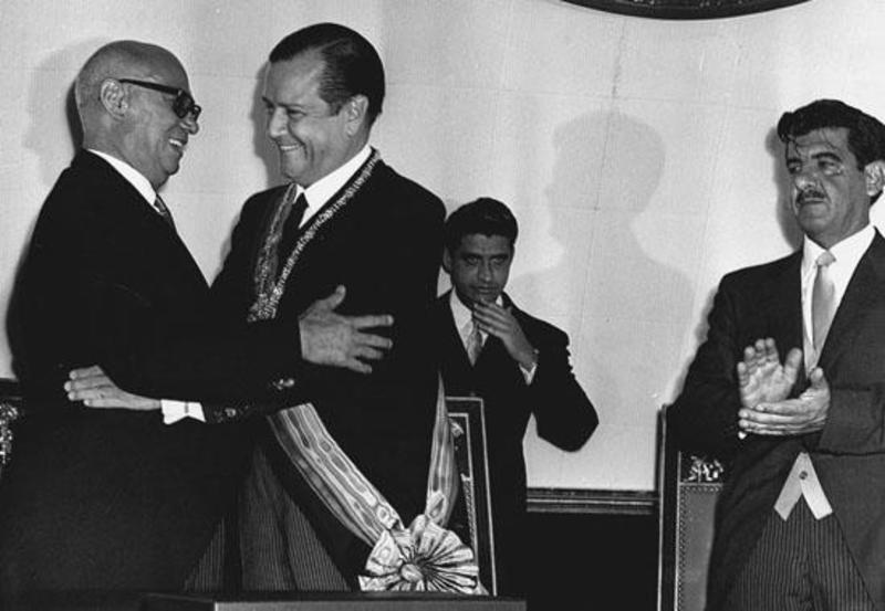 Desde cerro Felipe. Historia de la hegemonía y la despolarización en Venezuela (Etapa: Raúl Leoni – Rafael Caldera) / Por: Héctor Díaz
