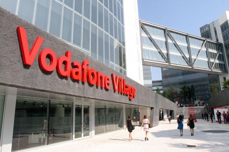 Il Tribunale del lavoro blocca Vodafone: deve riassumere i lavoratori ceduti