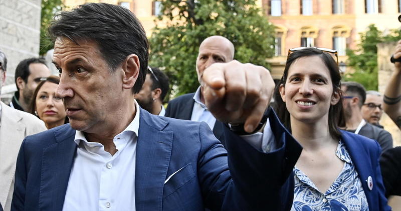 La sinistra ha perso il senso del ridicolo
