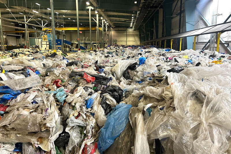 Bay Area town turns on recycling project