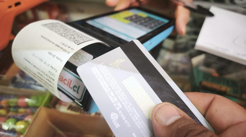 La orquesta silenciosa de los pagos electrónicos en Chile