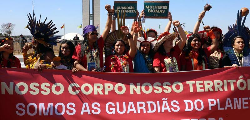 A justiça climática no corpo das mulheres indígenas